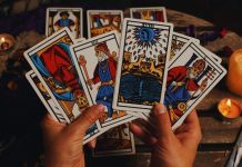 SREĆA IM SE OSMEHUJE I PRAVA ČUDA DEŠAVAJU: OVIM znacima KARMA UZVRAĆA za prolivene suze i pokazanu dobrotu!