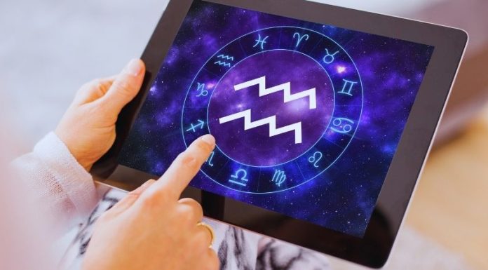 VODOLIJA – HOROSKOP ZA PETAK, SUBOTU I NEDELJU: BOLNA ISTINA U LJUBAVI, PA DIVNA PRILIKA I ZA KRAJ PRELEPE VESTI, evo šta vam sve dolazi!