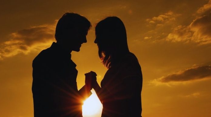 BIVŠA LJUBAV PRELAZI PREKO PONOSA I PRIZNAJE DA JE ZA SVE KRIVA: OVE znakove će dešavanja u ljubavi prosto pa šokirati!